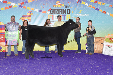 18 Maine Jr Nationals, Division Champion, Shown by Connor Yochum Test